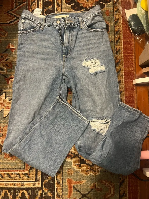 Levi’s 94 Baggy Jeans  - Image 3