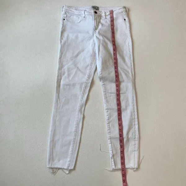 Abercrombie White Jeans 27L Harper Ankle High Rise Raw Hem - Image 6
