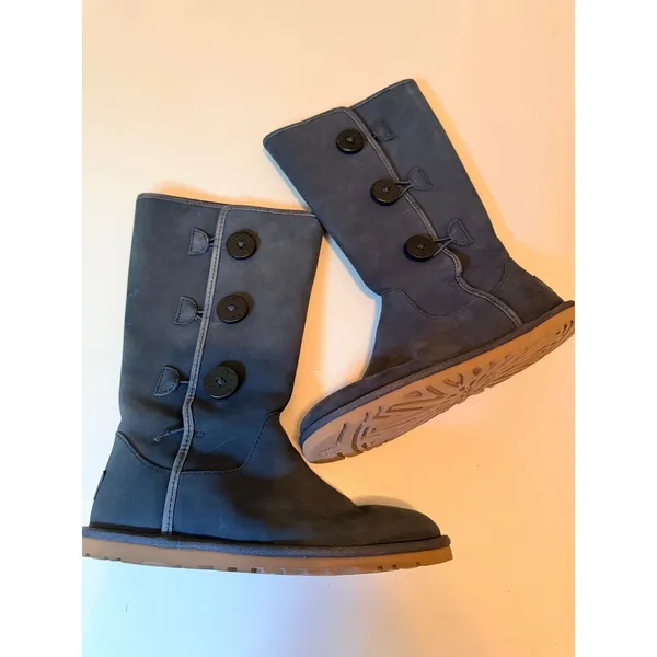 UGG Boots Womens 5 Blue Bailey Button‎ Triplet Tall Suede - Image 3