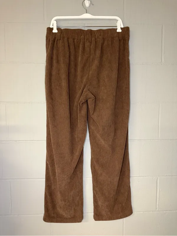 Halara Mid Rise Zipper Pocket Corduroy Casual Pants in Acorn Women’s Size Large - Image 4