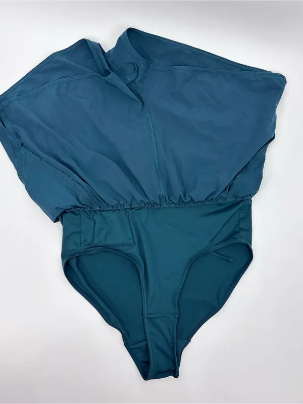 ALO Yoga Women's Deep Teal Athletic Shorts - Image 8