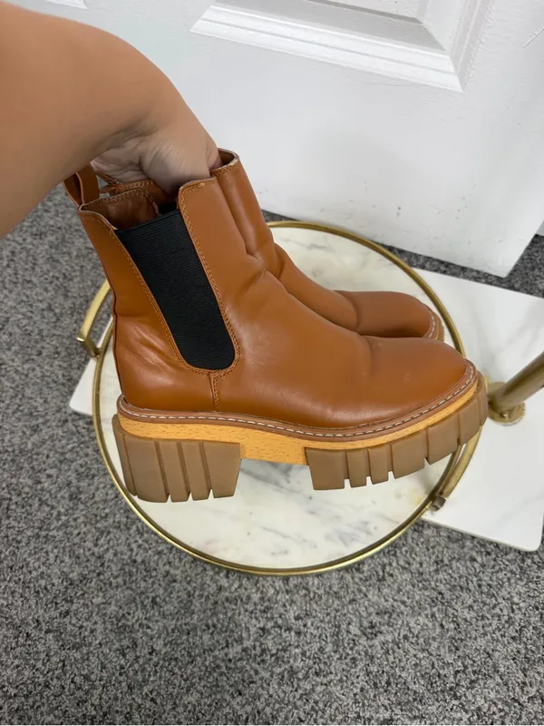 Madden Girl Cognac Brown Chunky Lug Sole Chelsea Boots Size 6M - Image 2