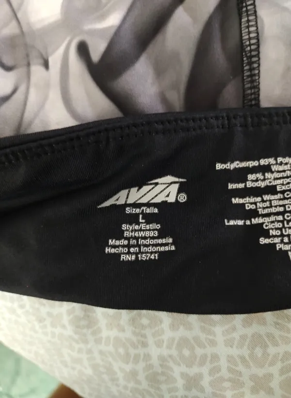 Avia Black Gray Smoke print Shorts - Image 9