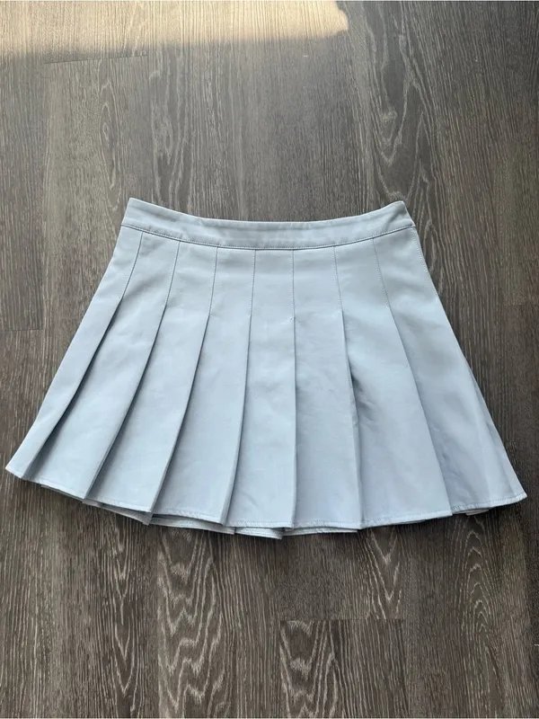Missguided Light Blue Pleated Skater Mini Skirt - Image 2