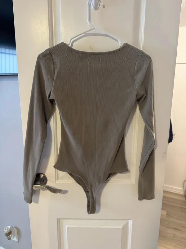 Hollister Bodysuit - Image 2