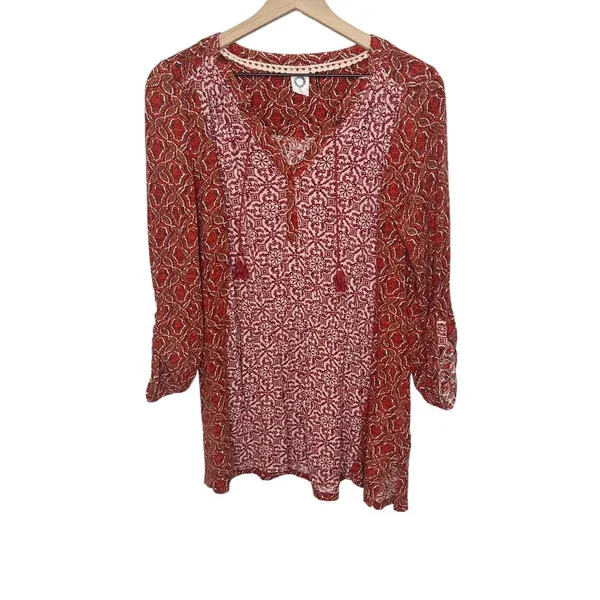 AKEMI + Kin ANTHRO Women's Humboldt Tunic Top Boho Red Floral Tasseled Medium - Image 3