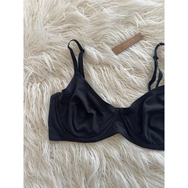 Skims Fits Everybody Unlined Demi Bra Onyx Size 38DD - Image 5