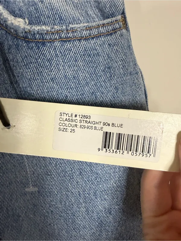NWT Rolla’s Classic Straight 90s Blue Jeans Denim Size 25 - Image 6