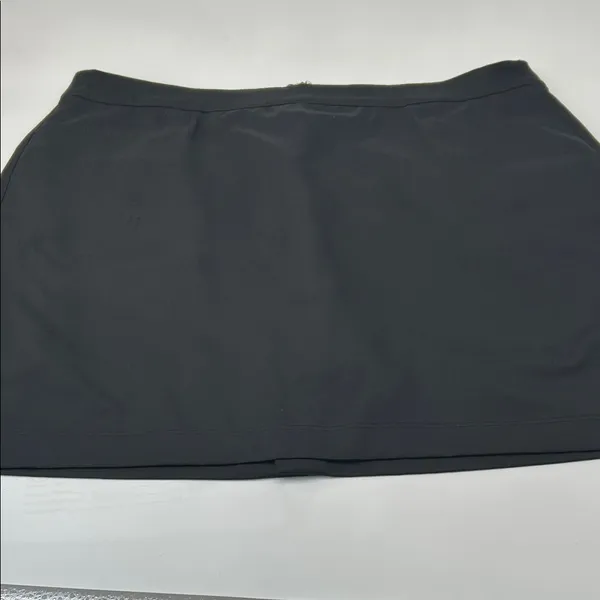 Classic Black Women's Skirt Size L - Image 7