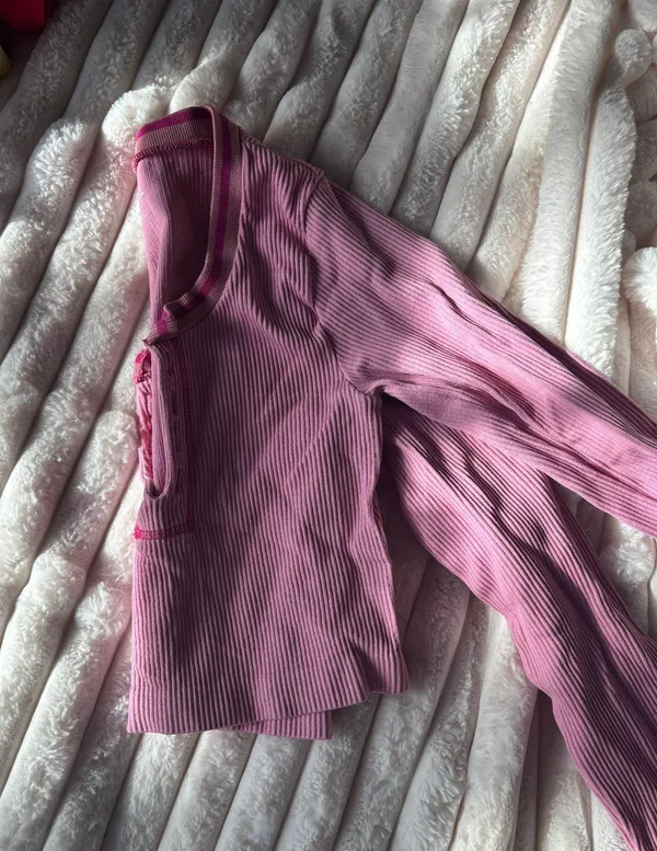 Urban Outfitters Pink Top - Image 2