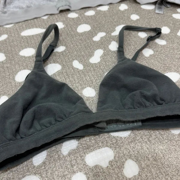 SKIMS triangle bralette Cotton vneck sea mineral forest - Image 5