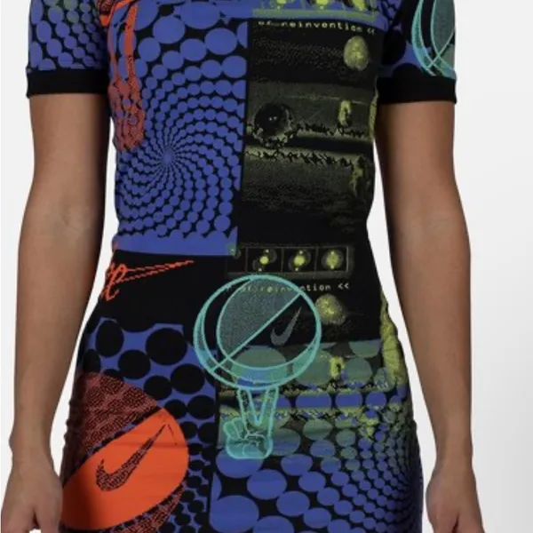 Nike Essential Rave Bodycon Dress Graphic Print Women Medium Large Runs Small - Image 4