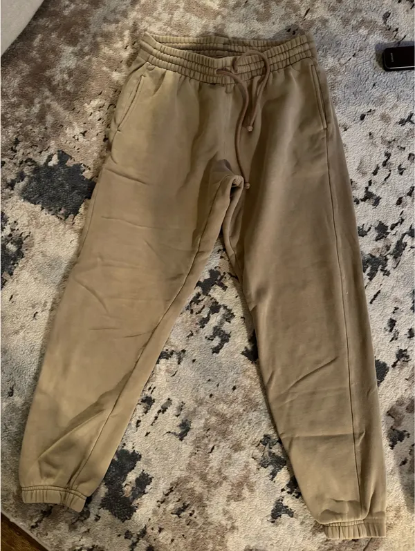 Aritzia TNA Cozy AF Sweatpants - Image 3