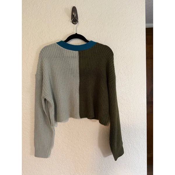 True Craft Cardigan Multicolor Green Blue L Women Colorblock Cropped Knit V-Neck - Image 6