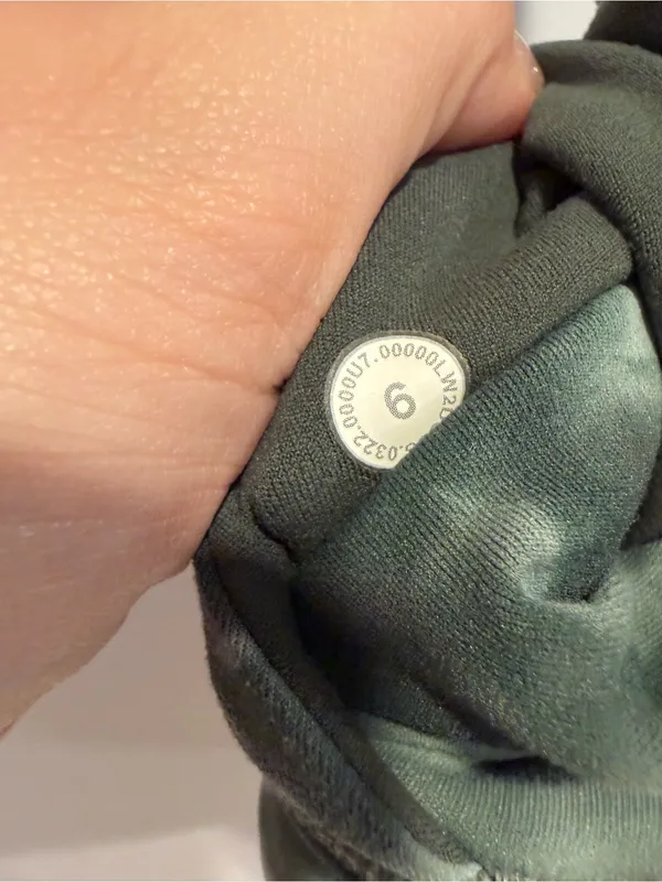 Lululemon reversible align Tie-Dye Scoop Neck Bralette - Green - Image 2