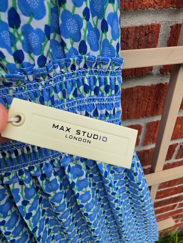 Max Studio — Blue Floral Tiered Maxi Dress - Sleeveless V-Neck M - Image 6