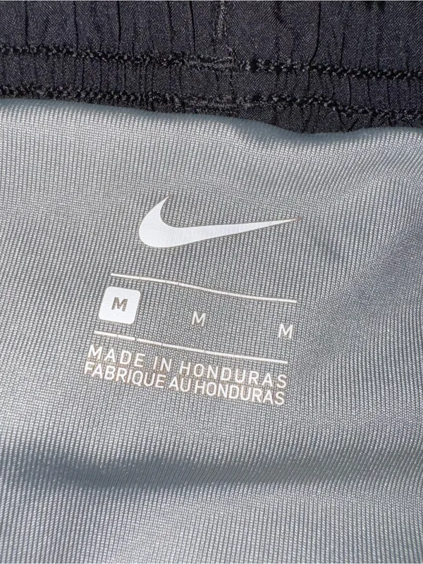 nike shorts - Image 4