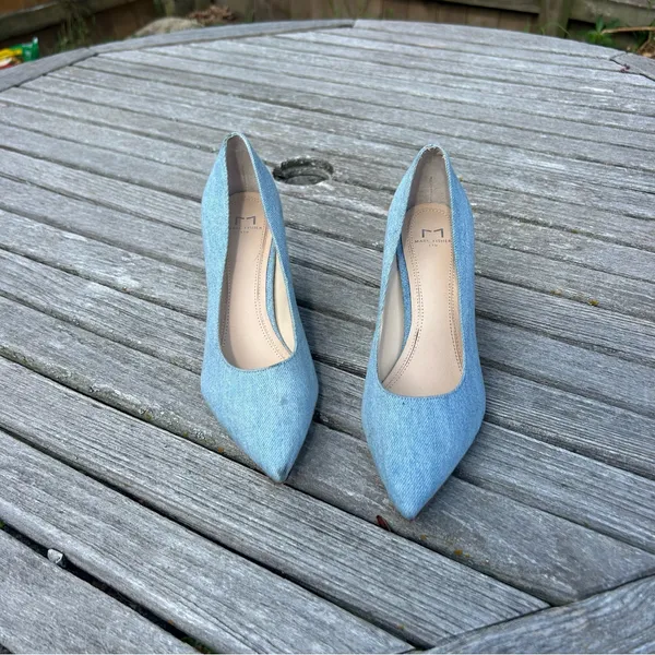 Marc Fisher ZALA BLOCK‎ HEEL POINTY TOE PUMP - Light Blue Denim- size 5.5 - Image 3