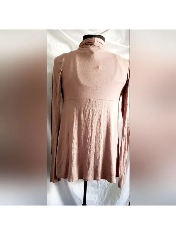 Lavish Rose Cardigan Medium - Image 2