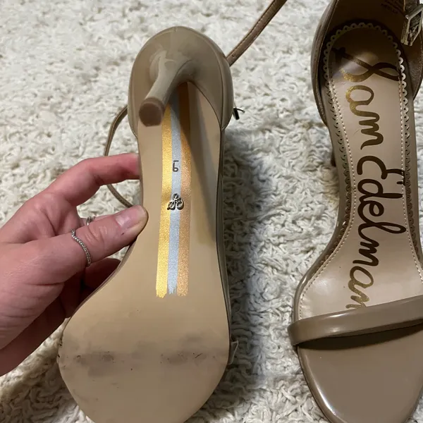 Nude Heels Size 9 - Image 3