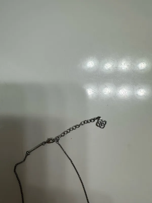 Kendra Scott Necklace - Image 3