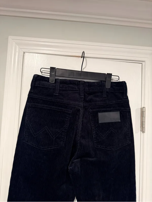 NWOT Wrangler Corduroy Flare Pants Size 6 Black High Rise Stretch - Image 6