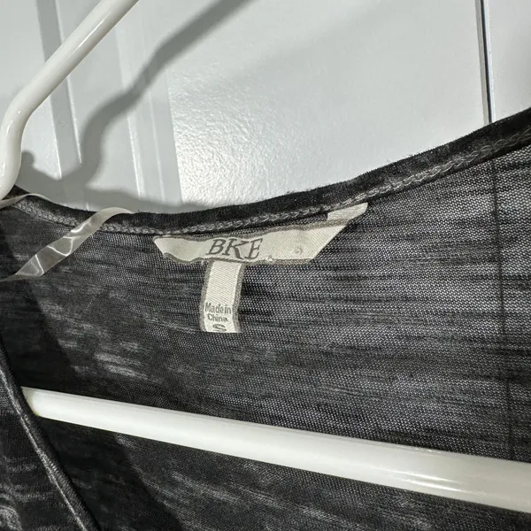 BKE‎ Top Womens S Black Burn out Space Dye Lattice V-Neck Lace Up Tee Grunge Y2K - Image 2