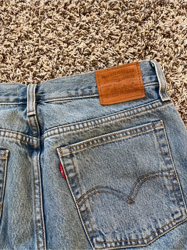 Levi’s Wedgie Straight Leg Ankle Jeans - Image 9