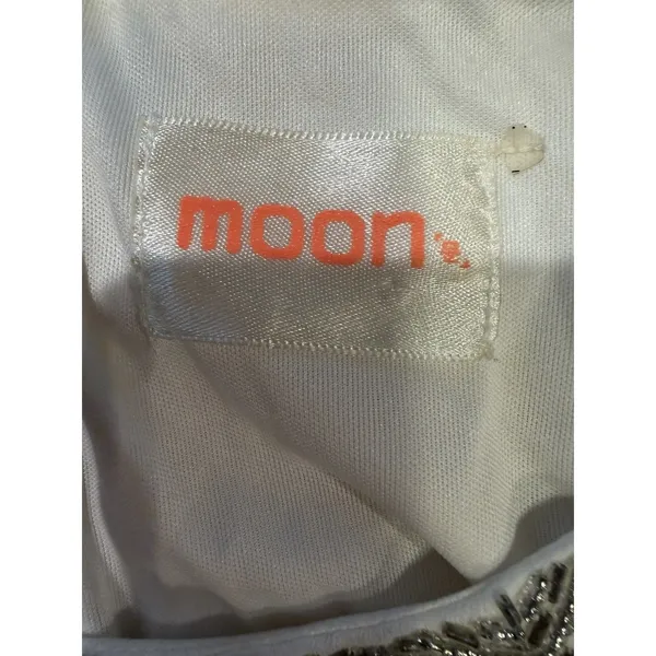 Moon sleeveless white shift dress With Silver Beading Size Small - Image 6