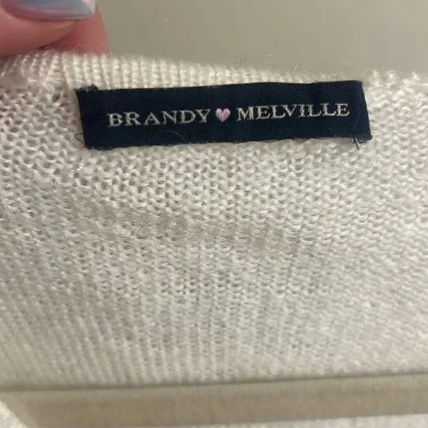 ✨Brandy Melville ANDI MOHAIR V-NECK SWEATER✨ - Image 4