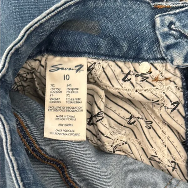 Seven7 Classic Blue Women's Jeans - Image 3