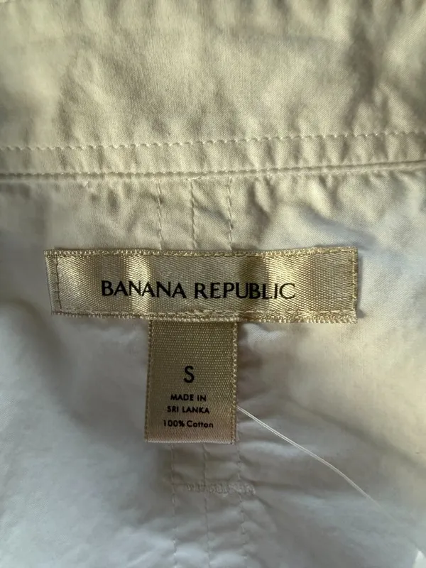 Banana Republic women's white long sleeve button down collared shirt size small - Image 8