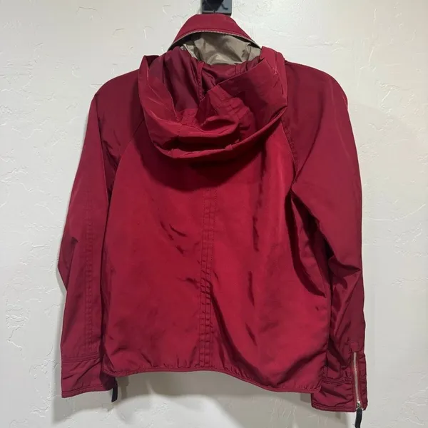 Abercrombie & Fitch Red Water Proof Jacket - Image 5