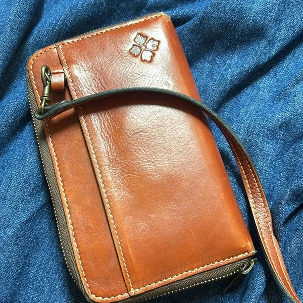 Patricia Nash Brown Pressed Leather Crossbody‎ Bag - Image 7