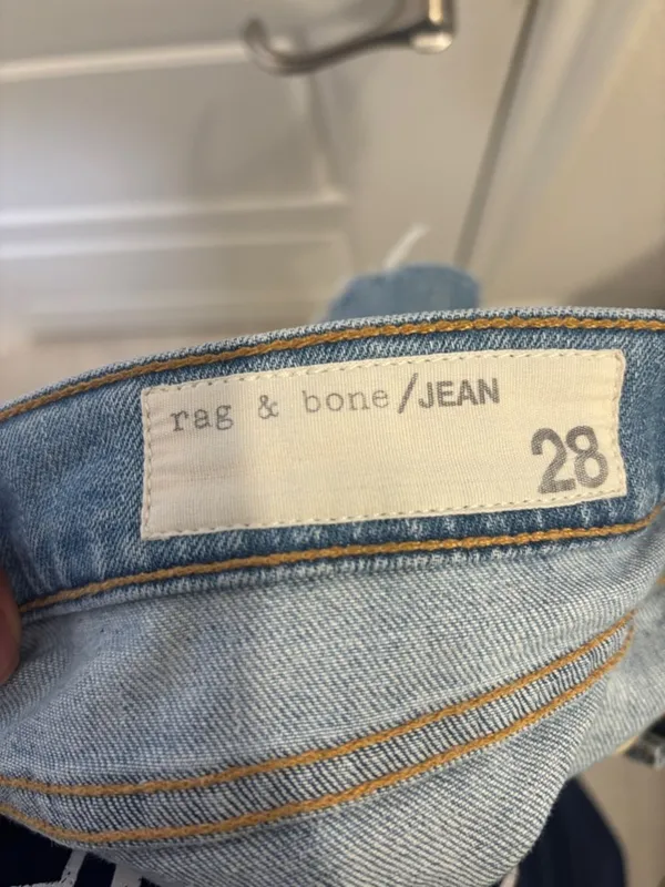 Rag & Bone Dre Denim Cutoff Shorts Size 28 Distressed Light Wash Raw Hem - Image 2