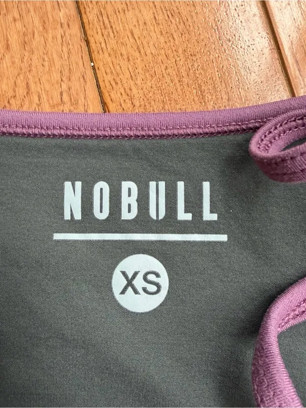 NOBULL High Neck Strappy Sports Bra Mauve Purple Reflective Logo Extra Small XS - Image 5