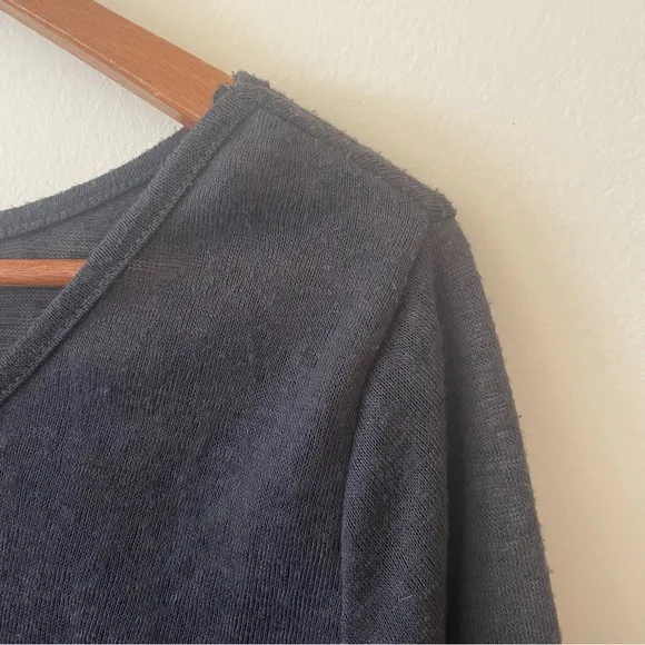 Rue 21 Gray Long Sleeve Top with Crochet Trim Medium - Image 4