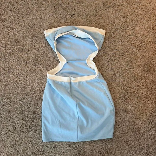 Baby blue cutout dress - Image 2