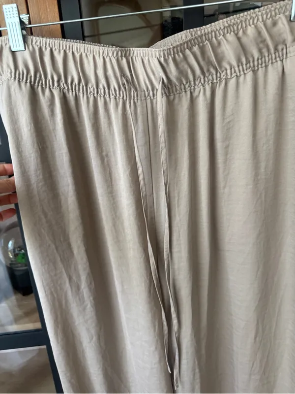 H&M satin pants high rise elastic waistband adjustable drawstring beige wide - Image 6