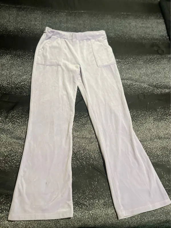 Womens L 11/13 No Boundaries Lilac Purple Velour Tracksuit Set- Hoodie & Pants - Image 7