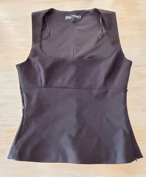 ZARA Black Square Neck Crop Top - Image 2