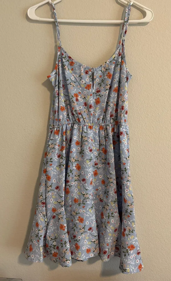 Francesca's Dress - Image 4