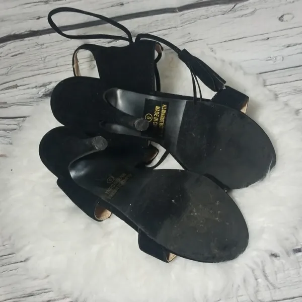 Chase + Chloe strappy fringe leather heels sz 6 - Image 7