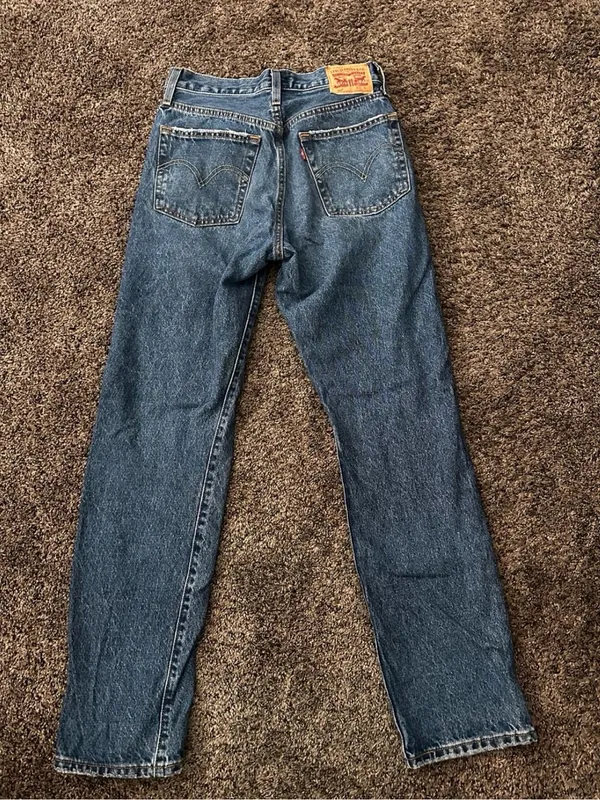 Levi's 501 Distressed Dark Blue Straight Jeans Size 26x30 0090 - Image 3