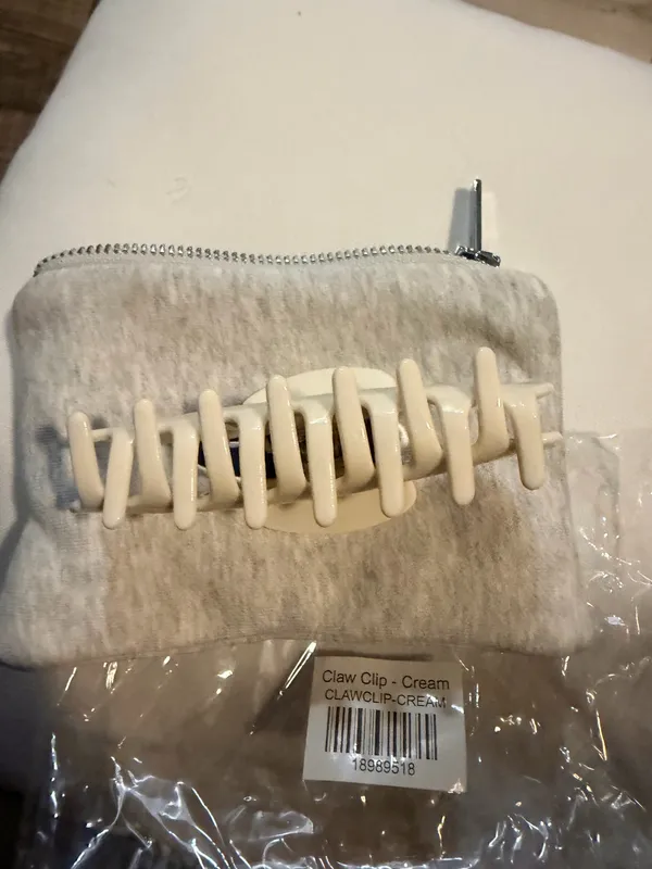 PARKE Claw Clip with Pouch Back To School Collection Cream NIP - Image 4
