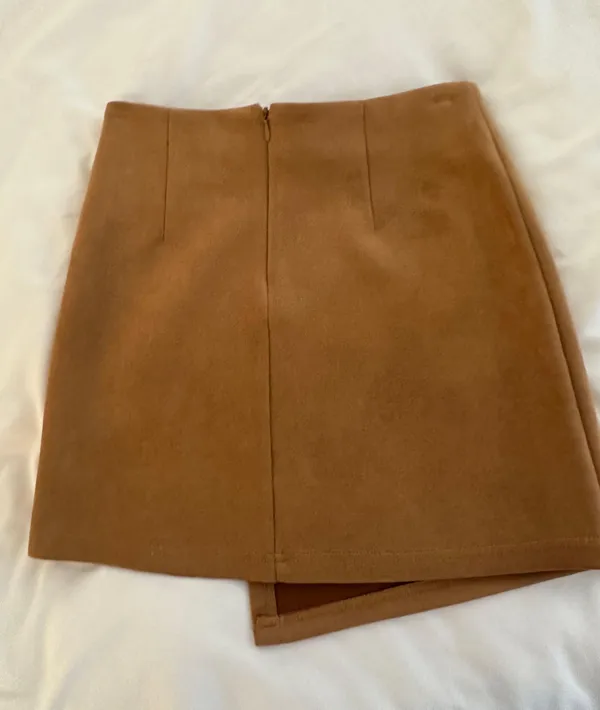 Forever 21 Brown Suede Mini Skirt - Image 3
