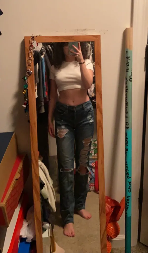 American Eagle mom jeans - Image 2