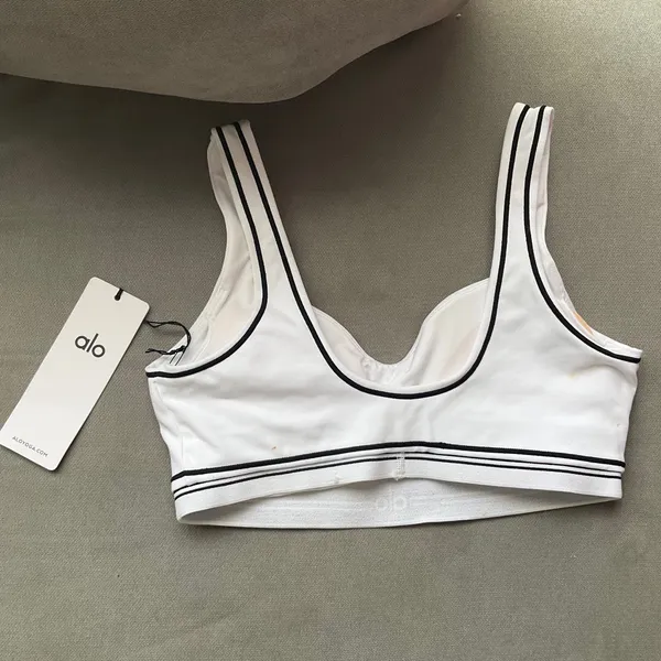 Alo Yoga Airbrush Heart Throb Bra White/Black M - Image 7