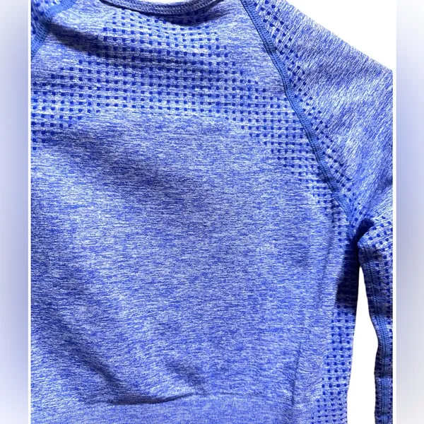Gymshark BLUE/PURPLE ATHLETIC LONG SLEEVE CROP TOP WITH THUMBHOLES - Image 4