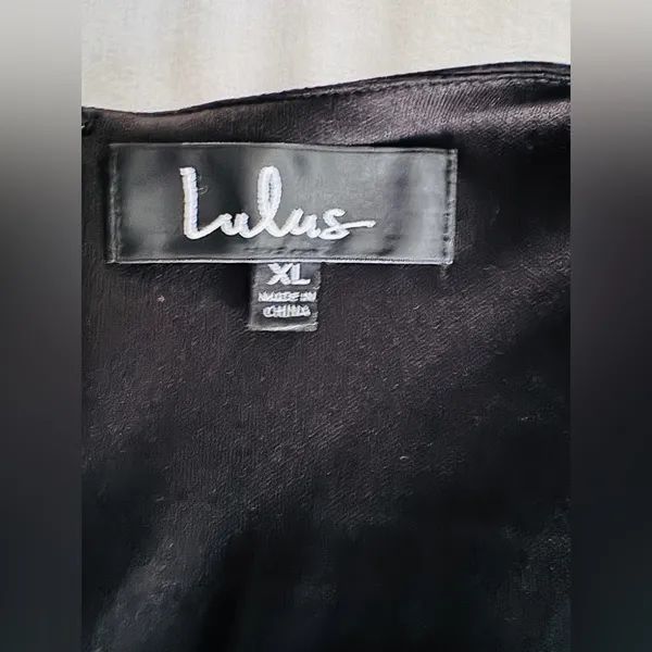 Lulus Hello World Black V-Neck Skater Midi Dress Size XL Flirty Classic - Image 8